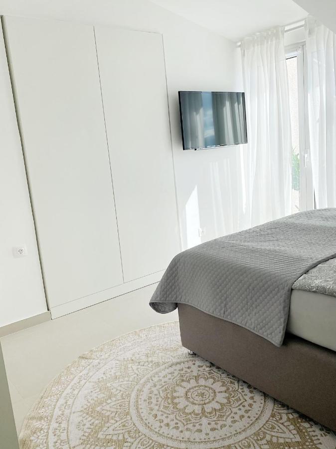 Blue View Apartment *